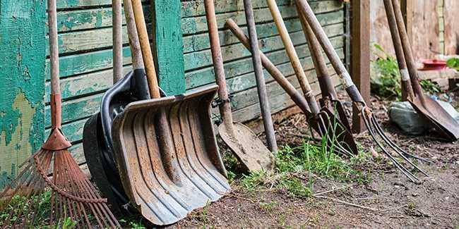 Nettoyer outils jardins chol ti debarras